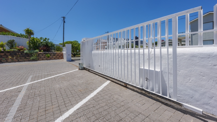 3 Bedroom Property for Sale in Struisbaai Western Cape